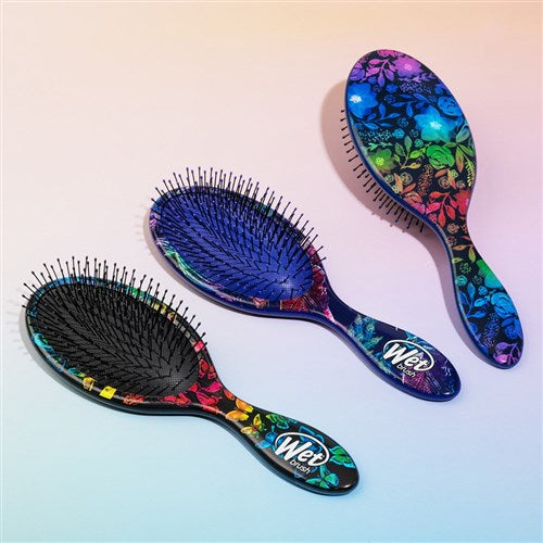 WET BRUSH TRANSFORMATIVE COLOUR DETANGLER BUTTERFLY